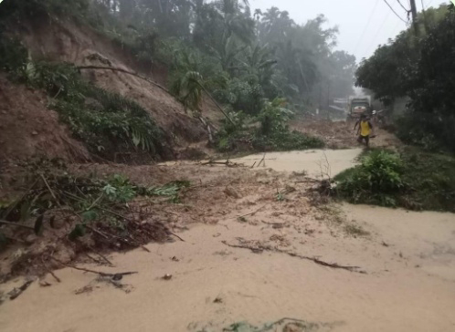 Bencana tanah longsor dan banjir di Tapanuli Tengah, Kecamatan Barus dan Barus Utara, Jumat (11/11/2022) menelan korban jiwa sebanyak 3 orang akibat tertimbun material tanah longsor.