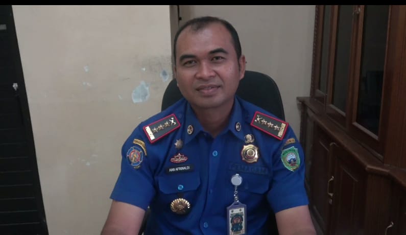 Aan Afrinaldi . S.STP Kepala Satuan ( Kasat ) polisi pamong praja dan Damkar Kabupaten Pasaman 