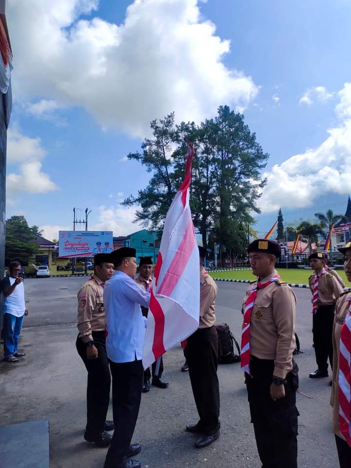 Sabar AS; Lepas KWARCAB 0308 Pasaman Mengikuti Raimuna Nasional Ke XII, di Bumi Perkemahan Cibubur Jakarta