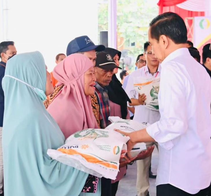 Beras dari Jokowi: Rakyat Bersyukur atas Bantuan Pangan Selama Tiga Bulan/Doc.Jokowi