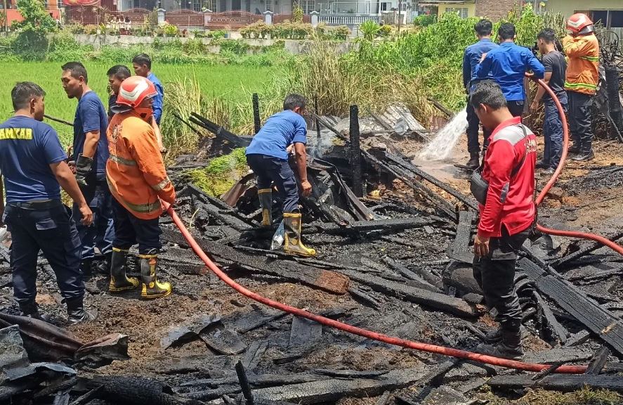 Kandang Kuda Terbakar di Bukittinggi, Kerugian Mencapai Rp. 35 Juta/Doc.Damkar bukittinggi