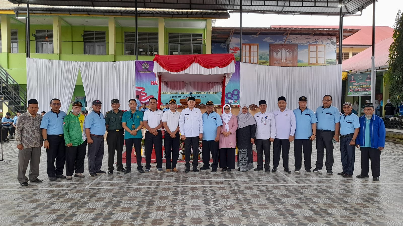 Photo bersama setelah apel Hari Amal Bhakti ke-78 di Pasaman