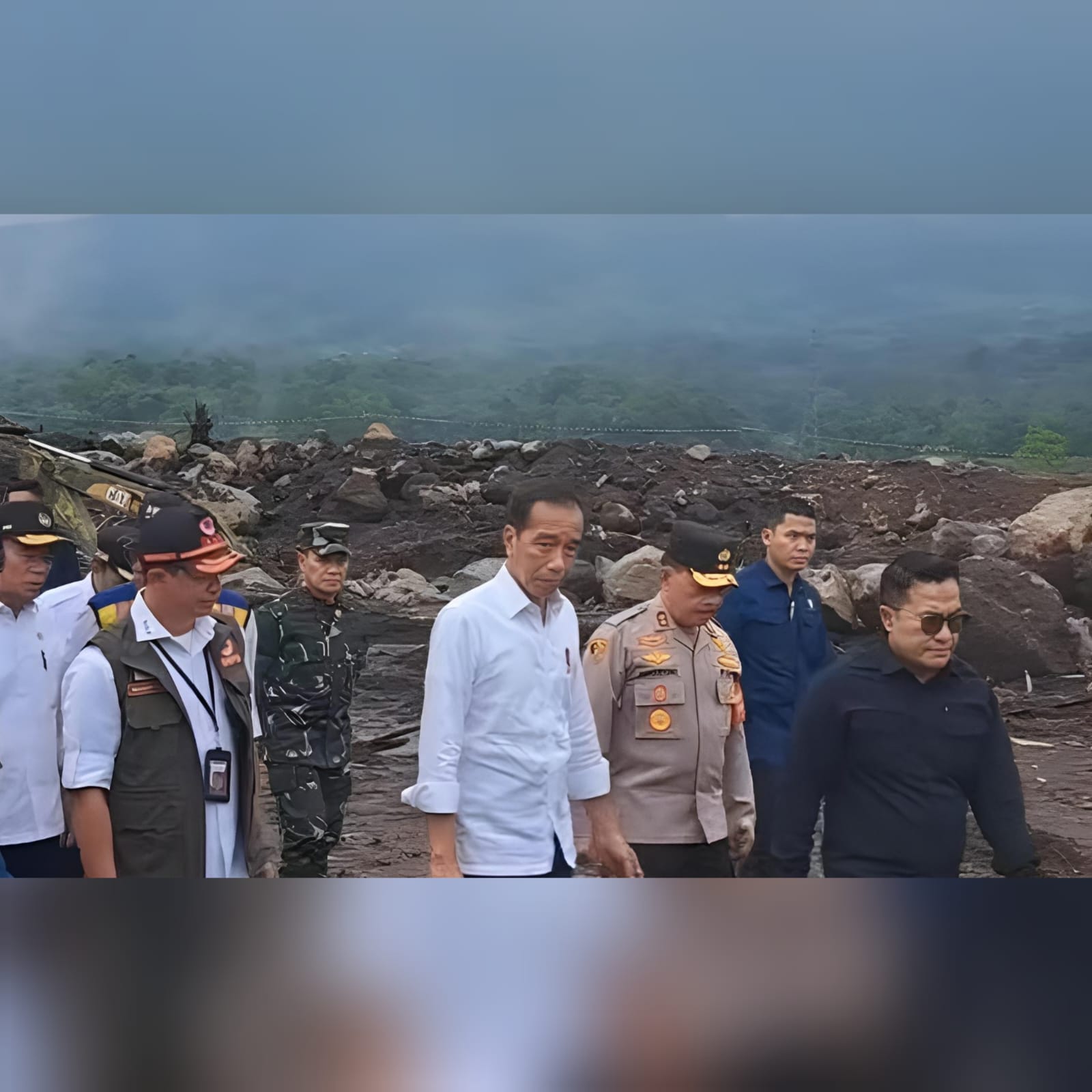 Kunjungan Presiden RI Joko Widodo ke wilayah terdampak banjir lahar hujan Marapi di Sumbar